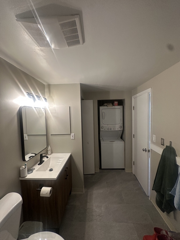 84 Gainsborough St, Fenway