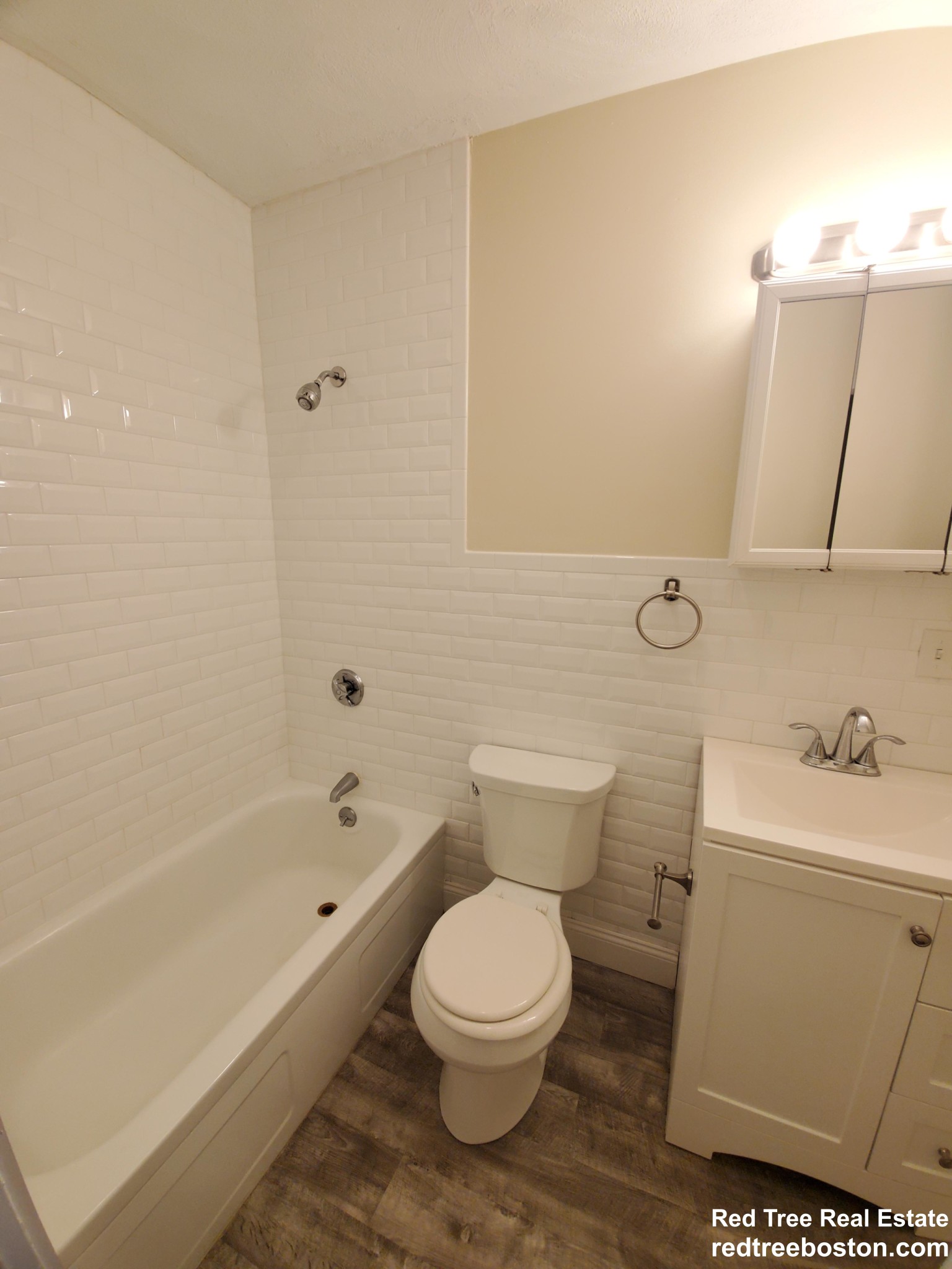 1688 Beacon St, Brookline