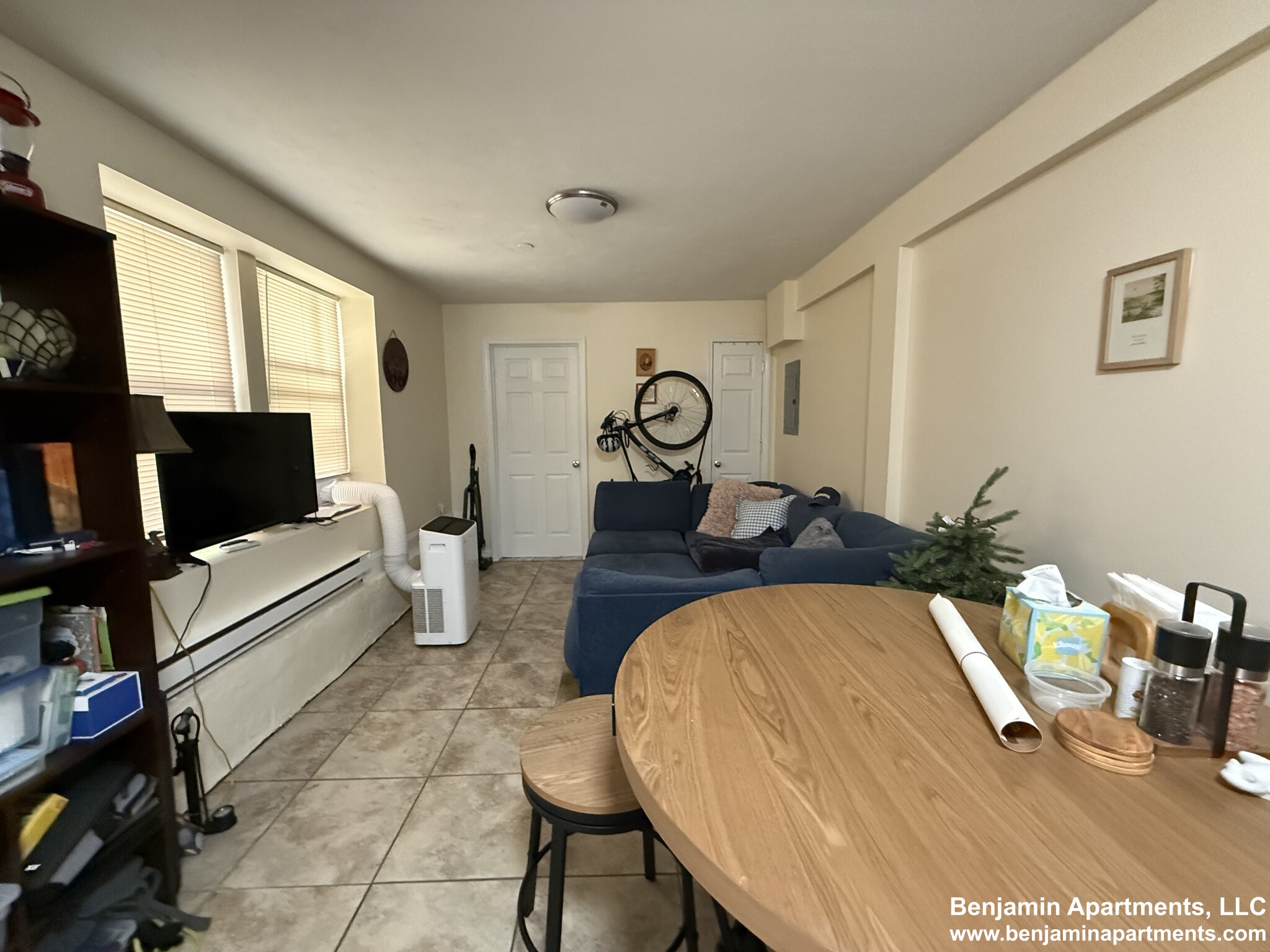 881 Huntington Ave, Mission Hill