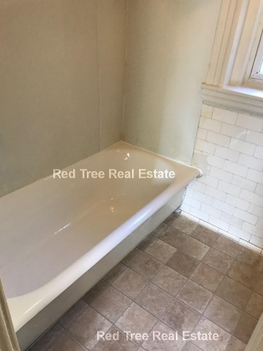 1191 Boylston St, Fenway