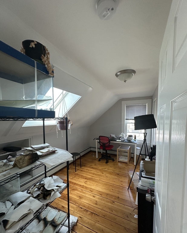 212 California St, Newton