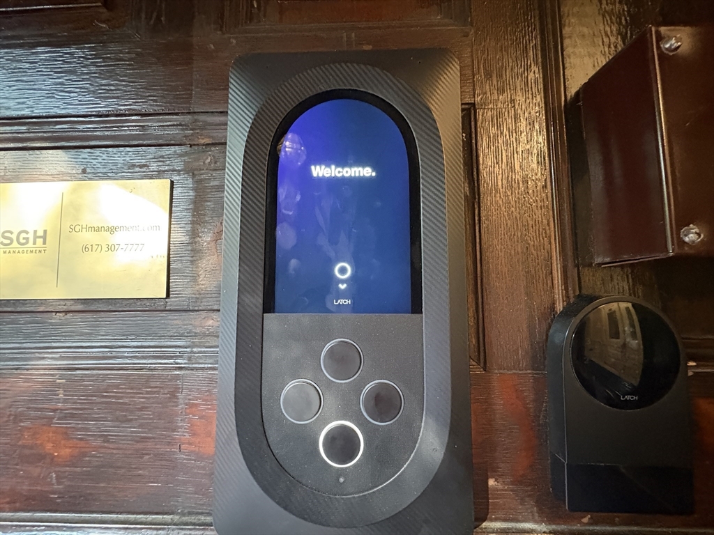 290 Commonwealth Ave, Back Bay