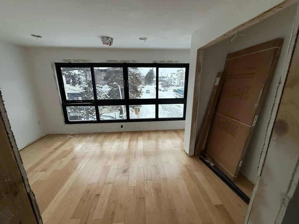 45 Laurel St, Worcester