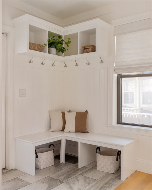 14 Kent Ct, Somerville