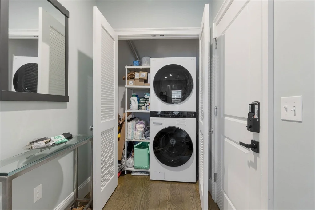 111 B St, South Boston