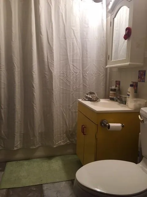 471 Massachusetts Ave, Roxbury