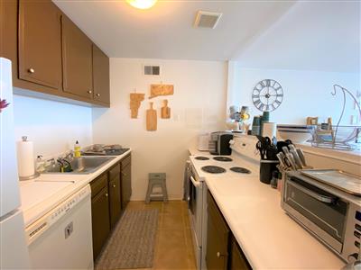 1106 Massachusetts Ave, Riverside