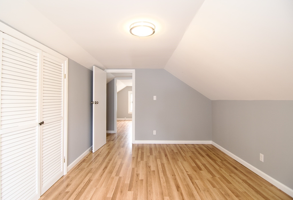 63 Grandview St, East Forest Park