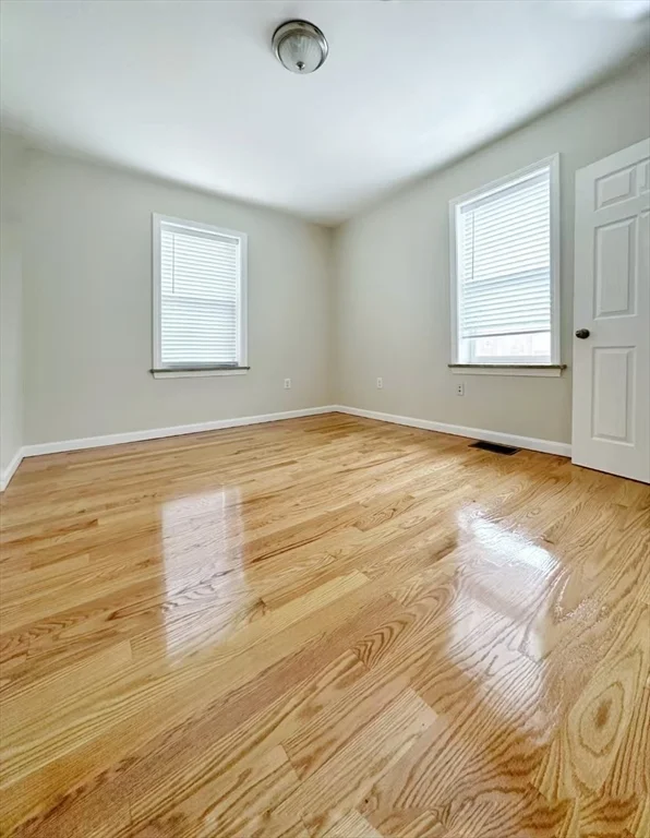 90 George St, Roxbury