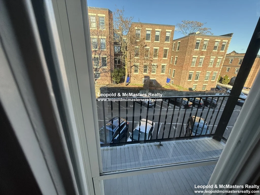 16 Short St, Corey Hill