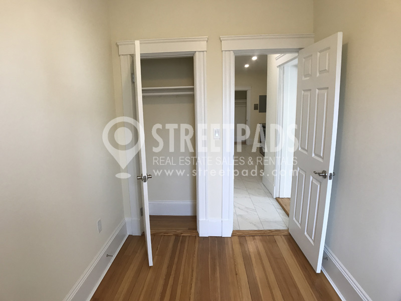 19 Fairbanks St, Griggs Park