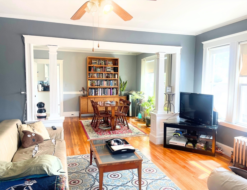 174 Ocean Ave West, Salem