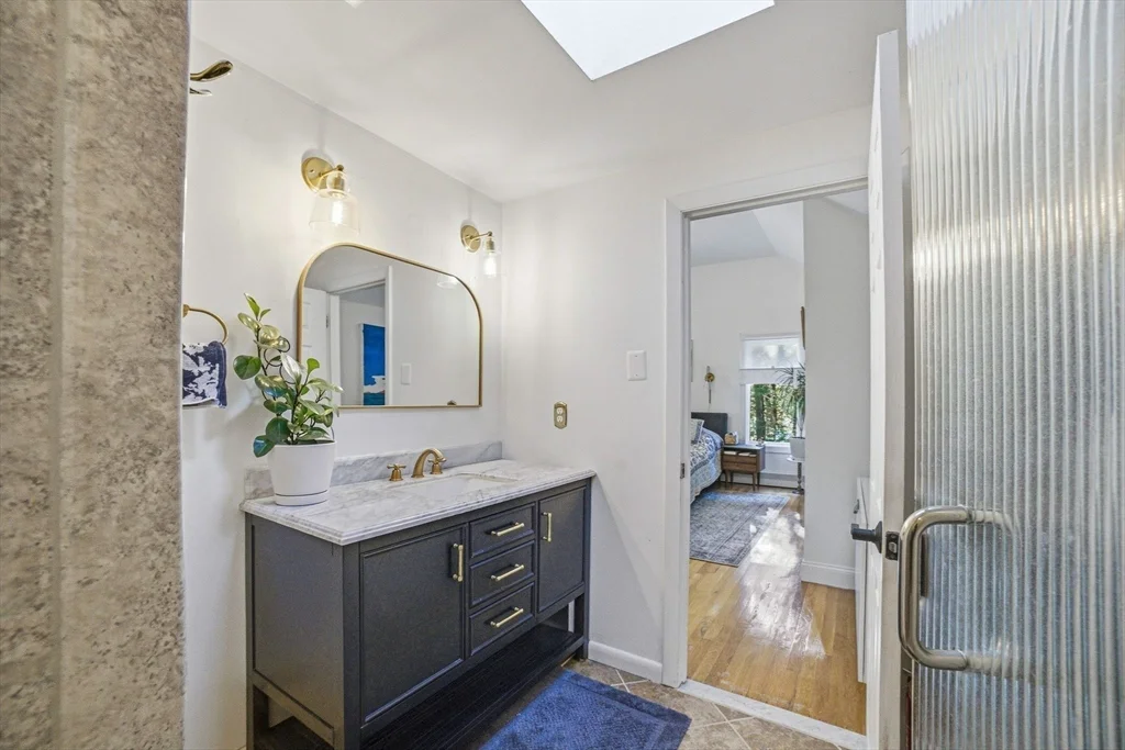 6 Montaup Rd, Sharon