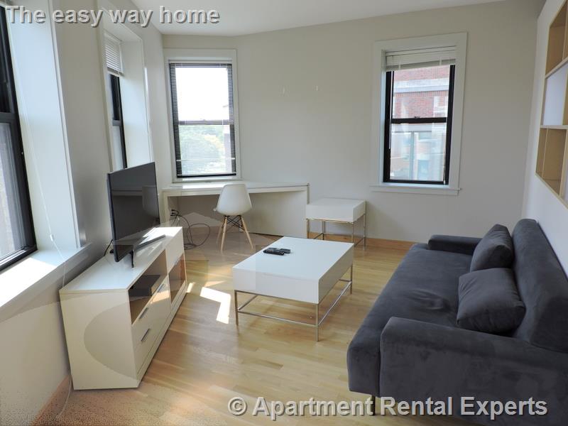 115 Mt Auburn St, Harvard Square