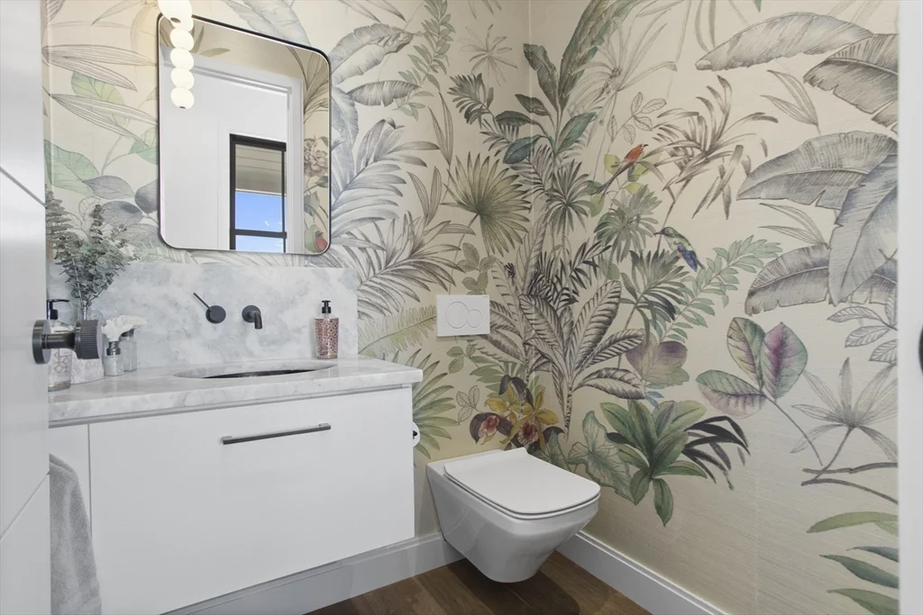 10 Maxey Pond Rd, Nantucket