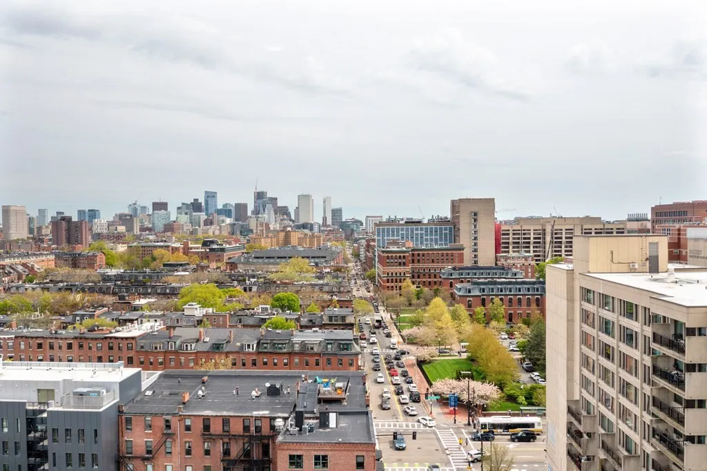 701 Massachusetts Ave, South End