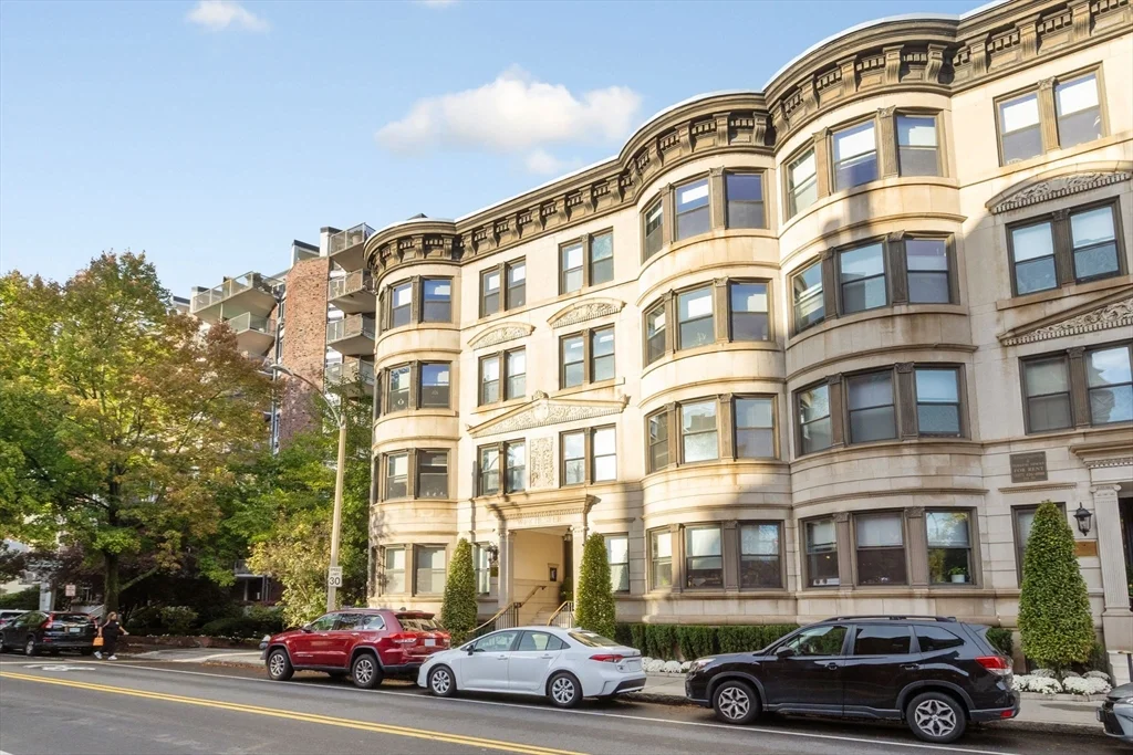 5 Winchester St, Coolidge Corner
