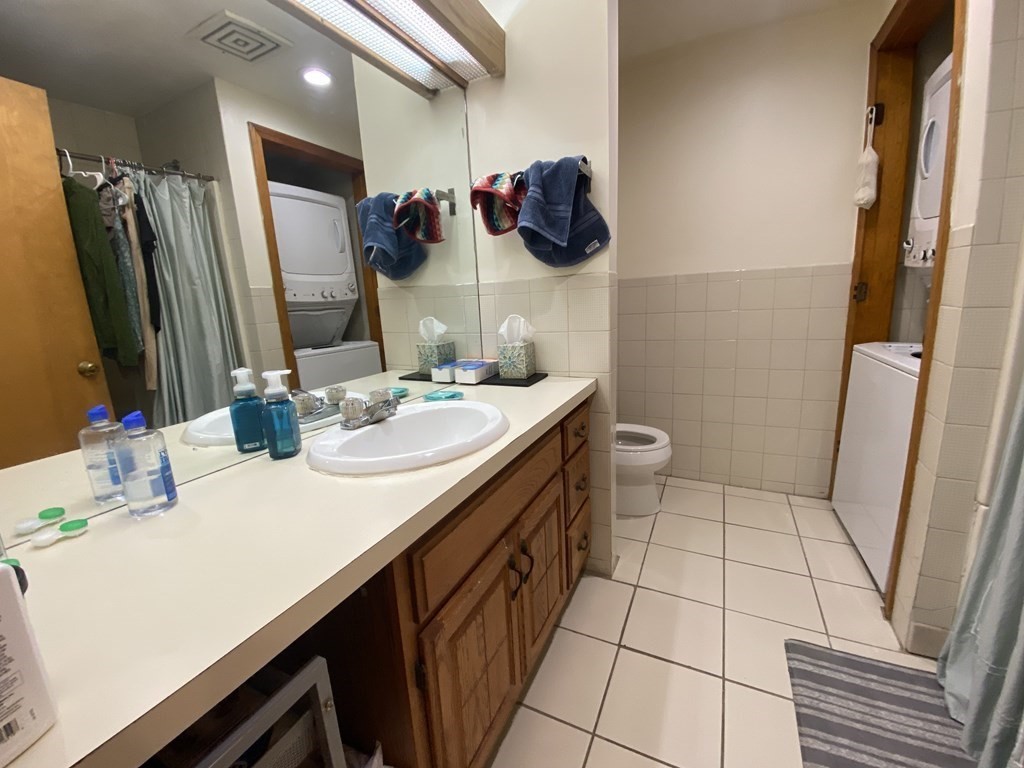 52 Gainsborough St, Fenway