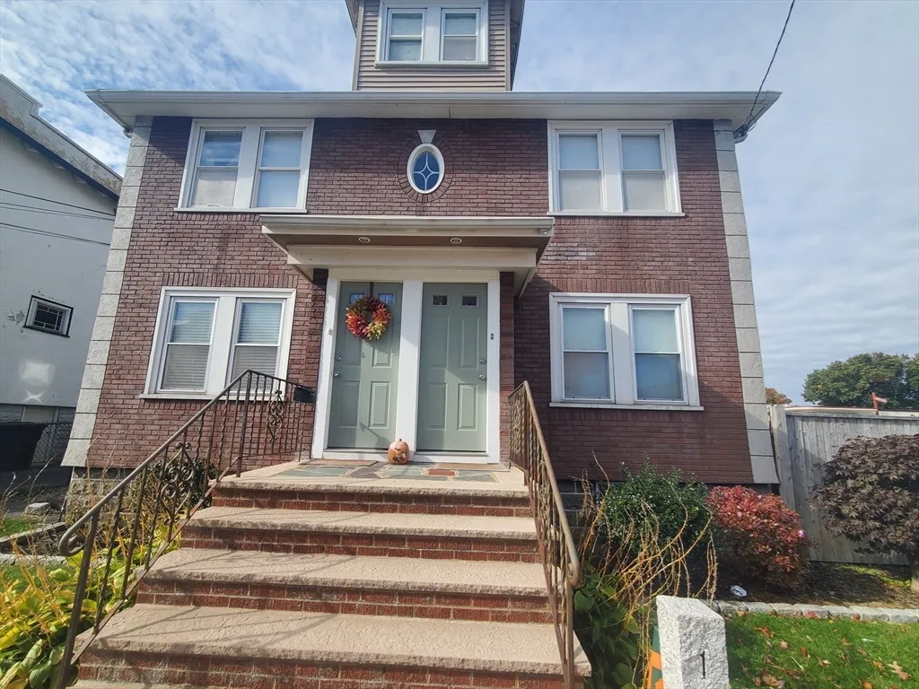 1 Grayson St, Dorchester