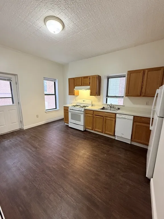 15 Hemenway St, Fenway