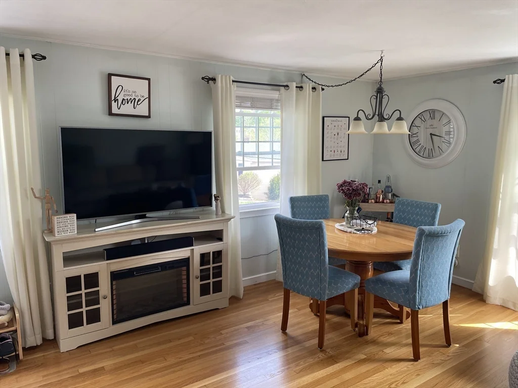 137 Norton St, Weymouth