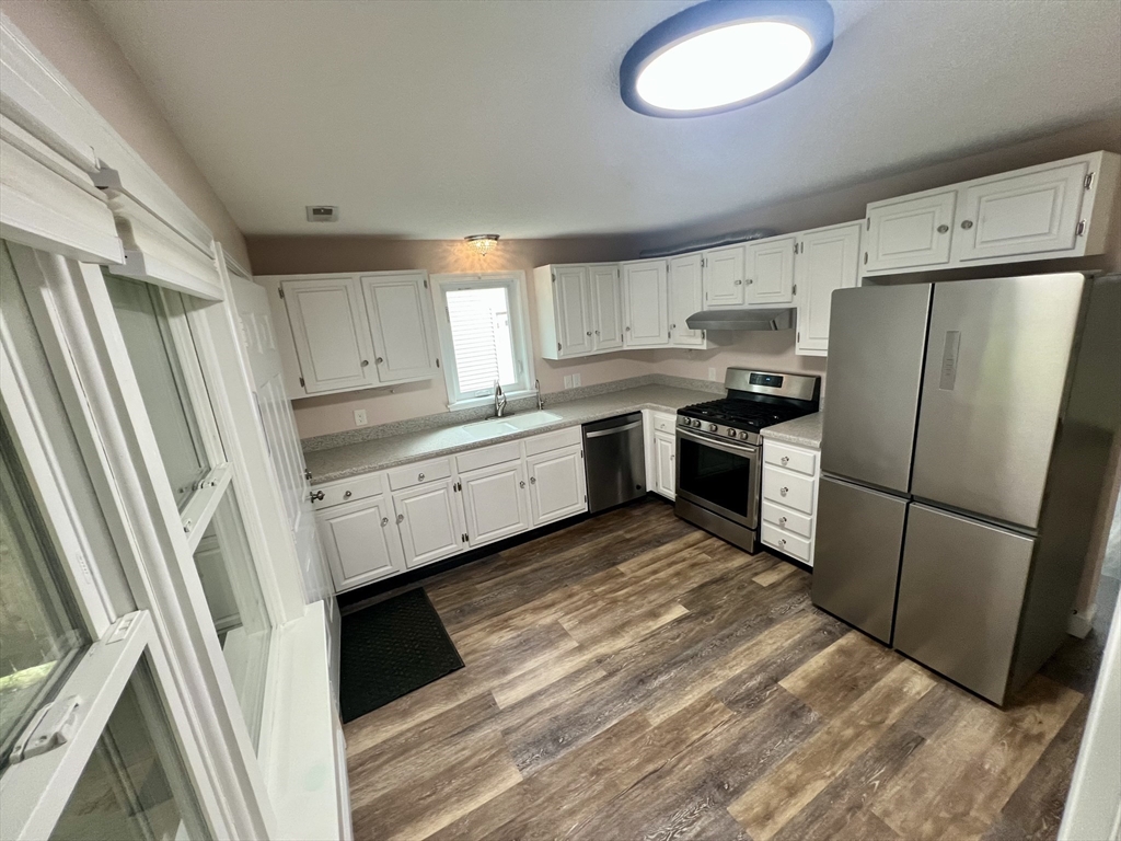 103 Main St, Pepperell