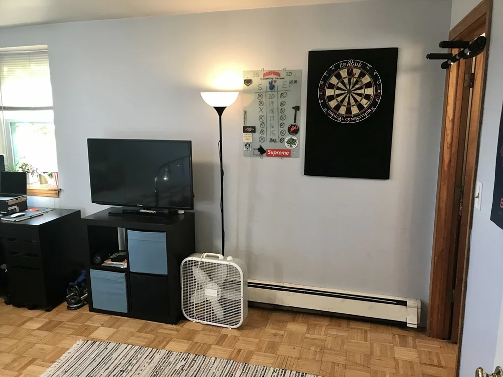 99 W 4th St, South Boston