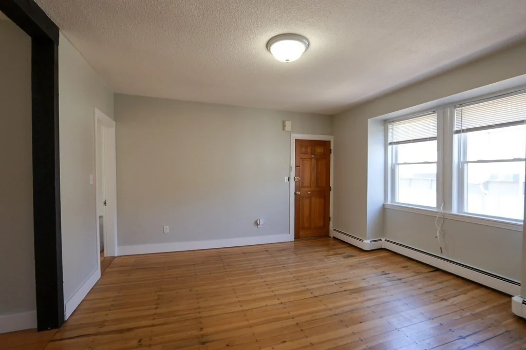 20 Roberts St, Brookline