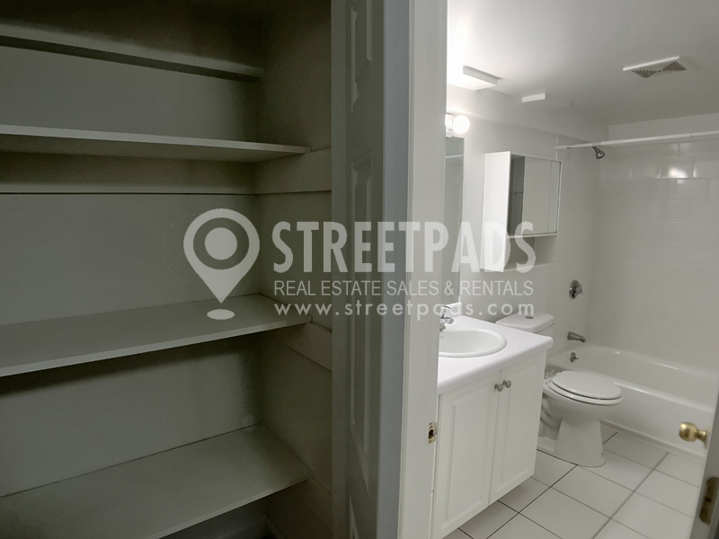 1539 Beacon St, Griggs Park