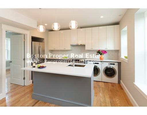 30 Montebello Rd, Jamaica Plain