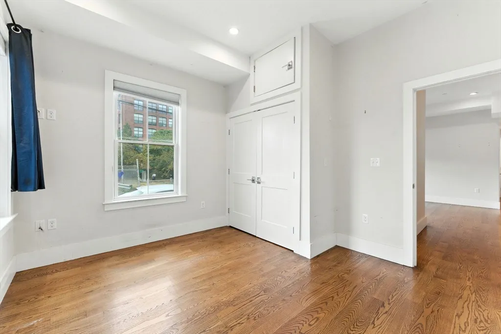 64 Gove St, East Boston