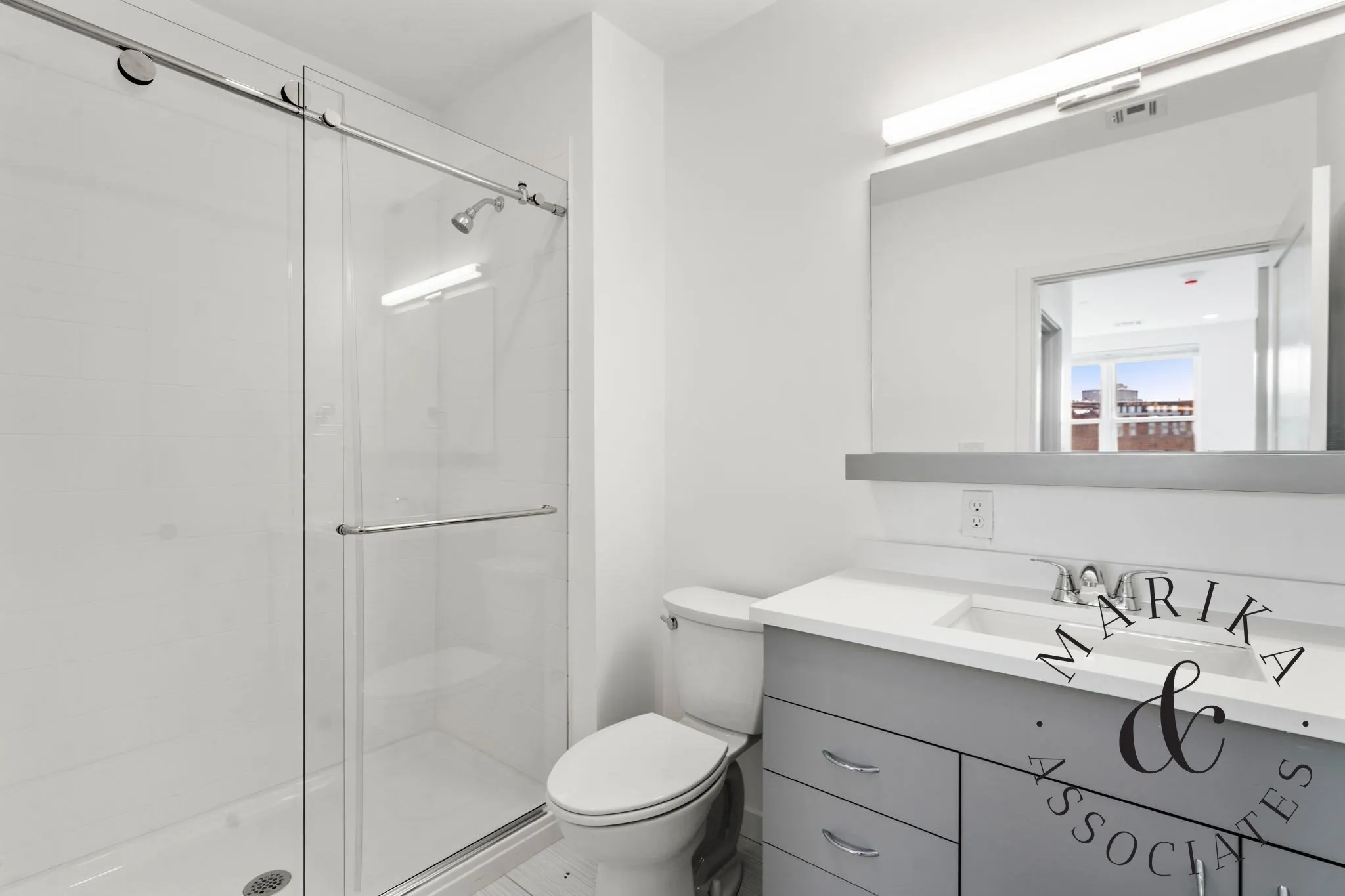 40 Centre St, North Brookline
