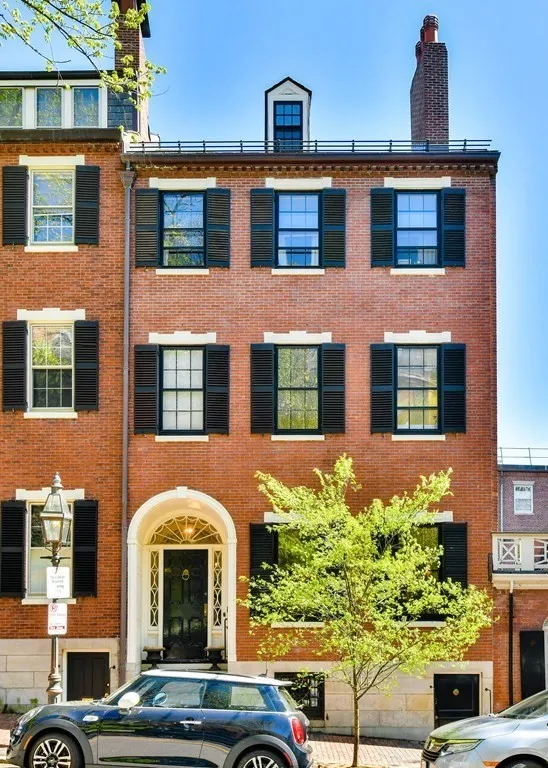 48 Mount Vernon St, Beacon Hill