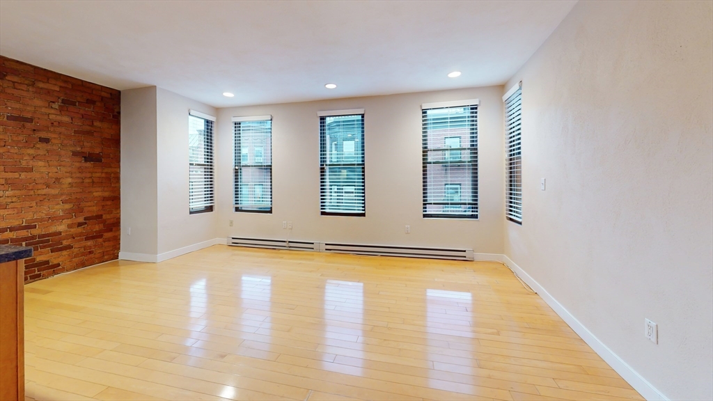 8 Battery St, North End