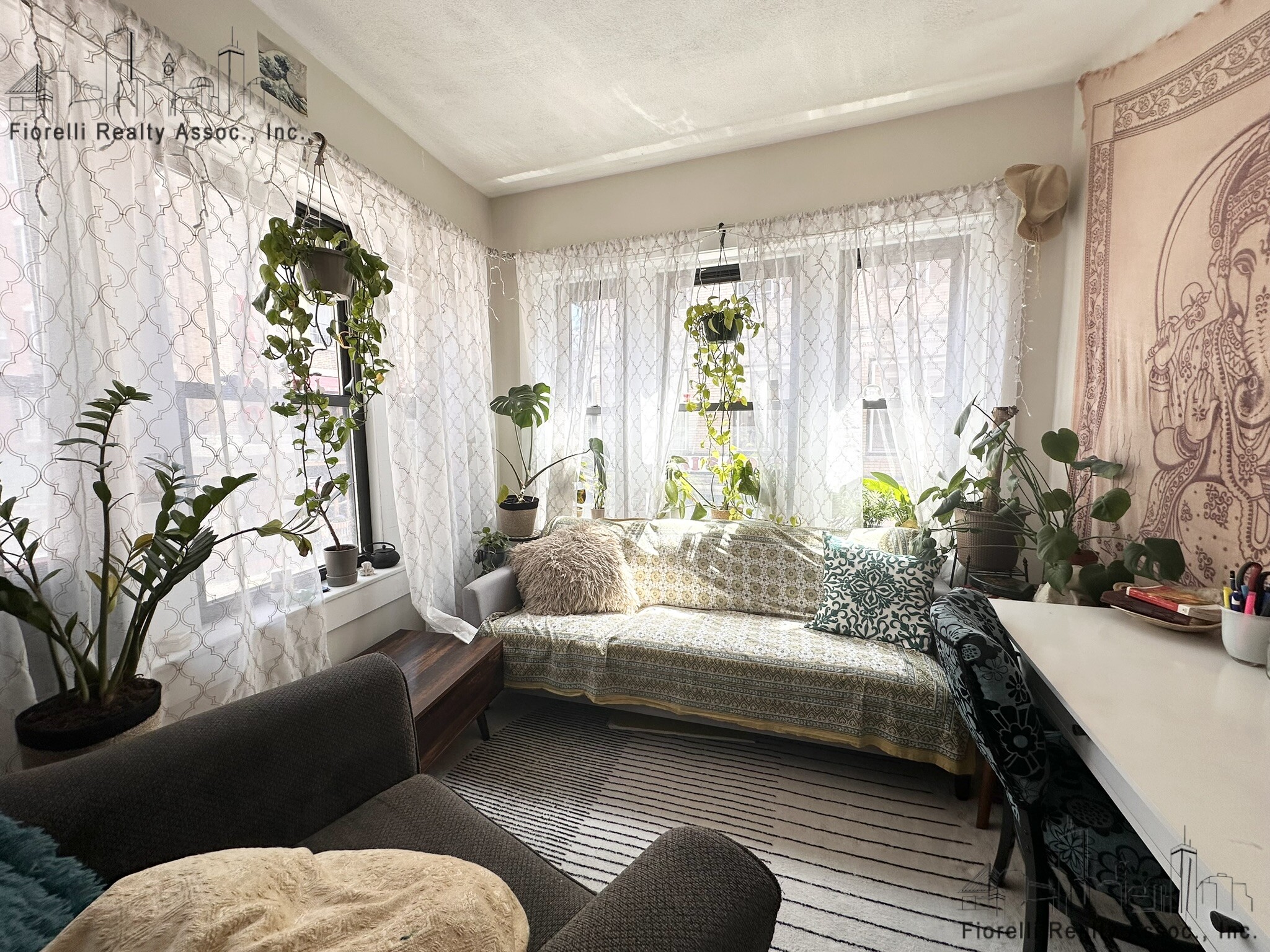 98 Salem St, North End