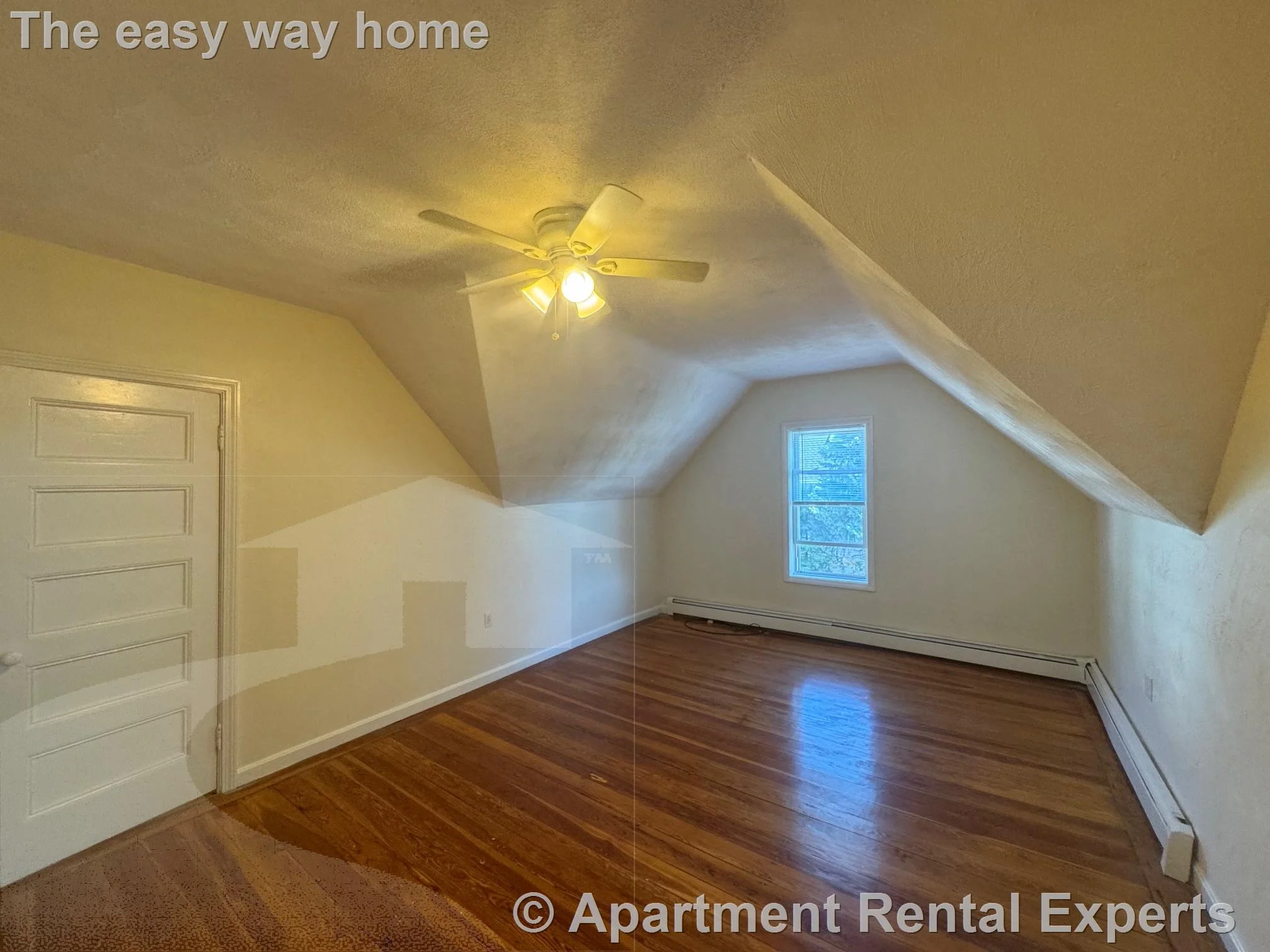 454 Broadway, Magoun Square