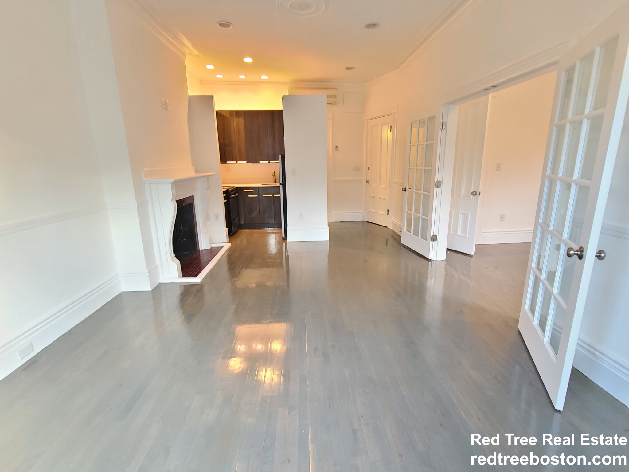 254 Newbury St, Back Bay