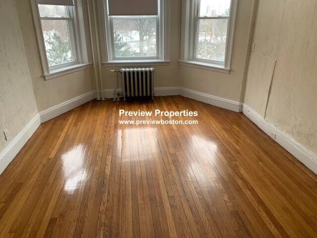 1171 Boylston St, Fenway