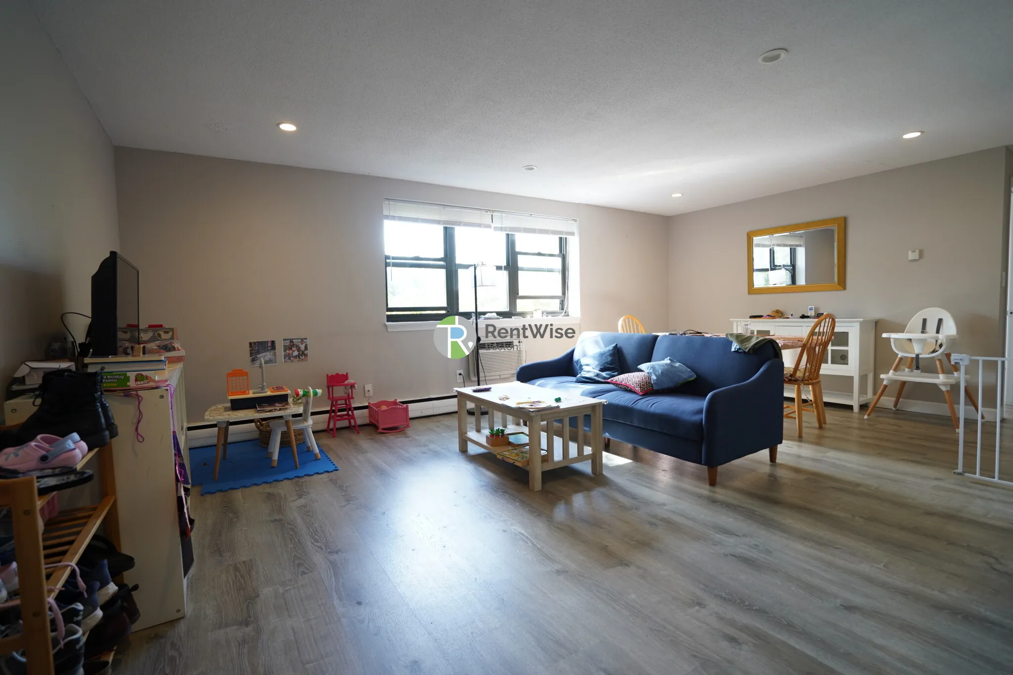 77 Mason Ter, Corey Hill