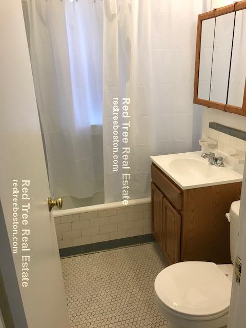 8 Vinal St, Brighton