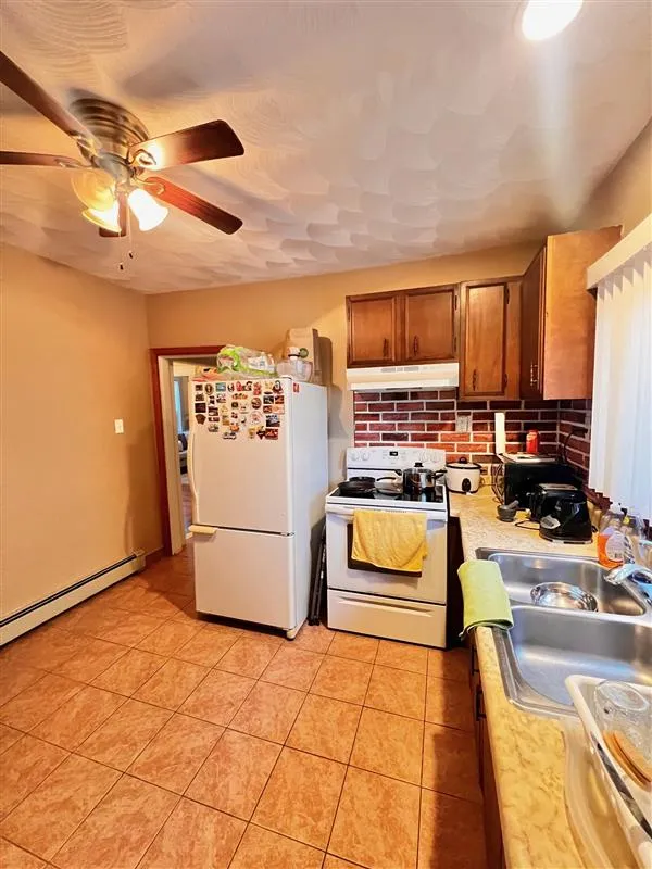 122 Willis Ave, South Medford