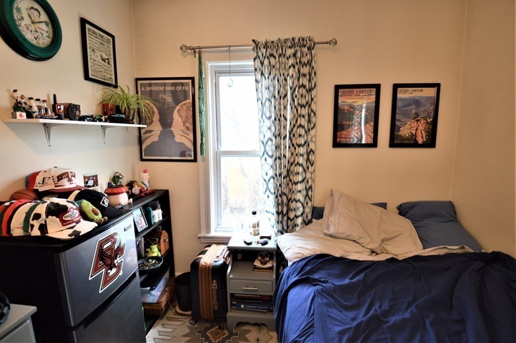 67 Washburn Ave, North Cambridge