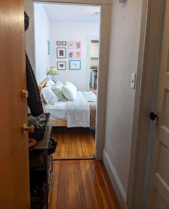 21 Endicott Ave, West Somerville