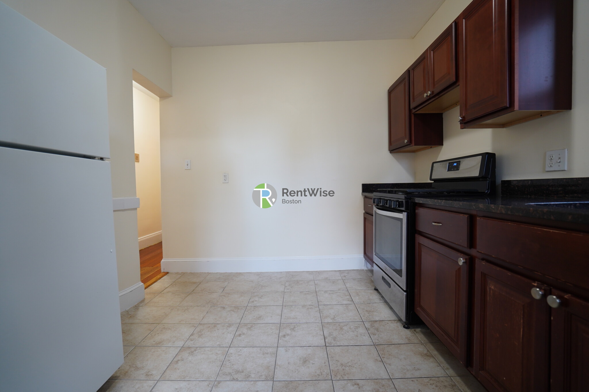 389 Harvard St, North Brookline