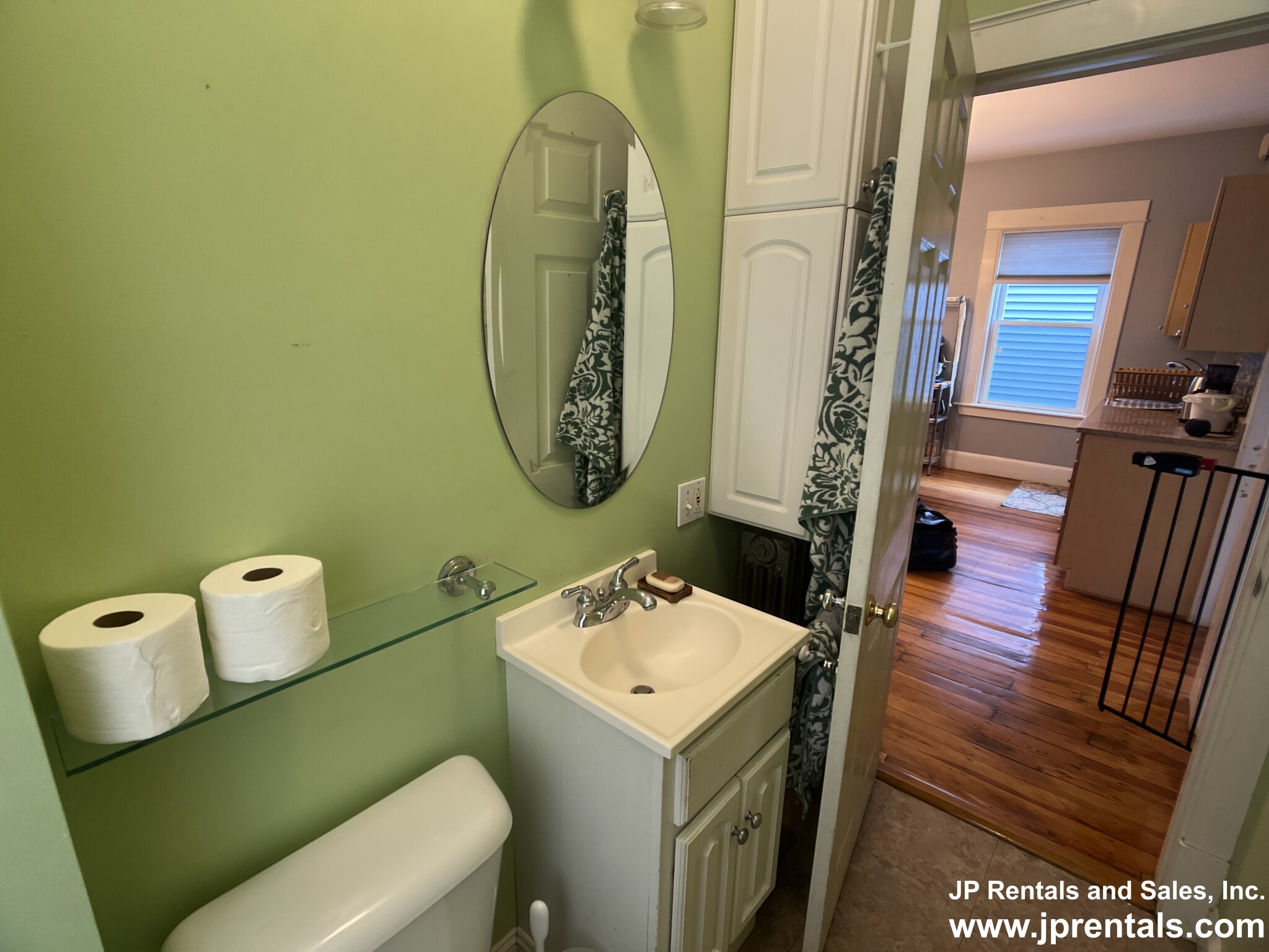 55 Rossmore Rd, Jamaica Plain