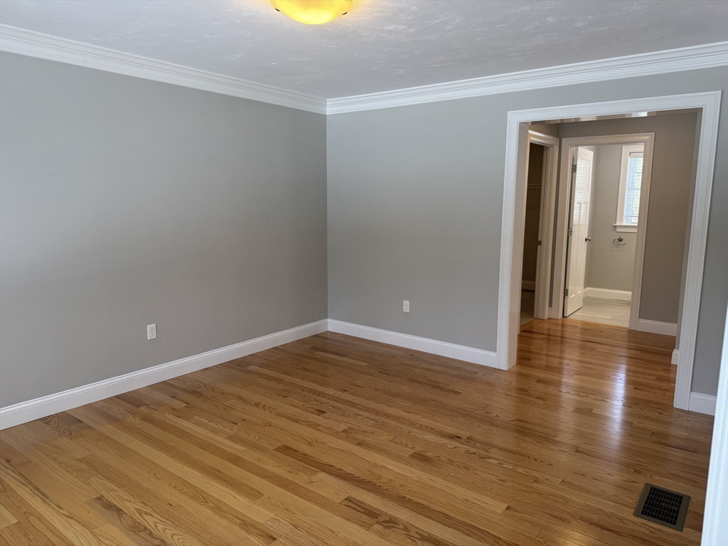 290 Thompson St, Middleboro