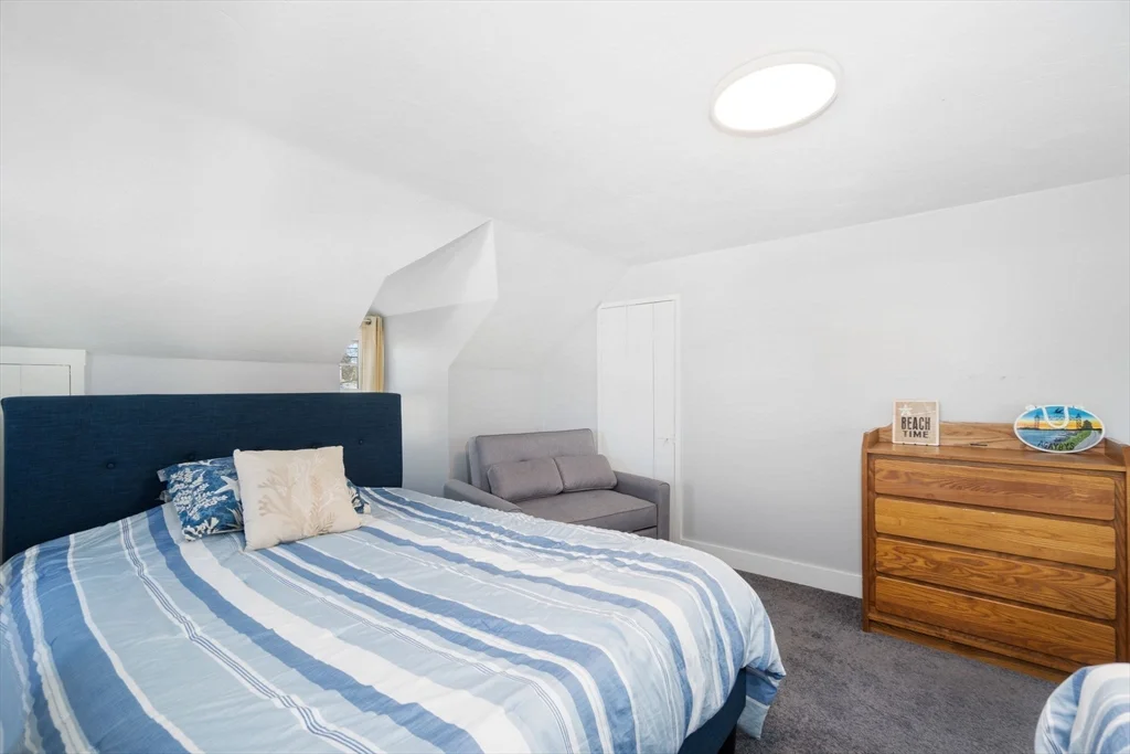 32 Woodside Ave, Wareham