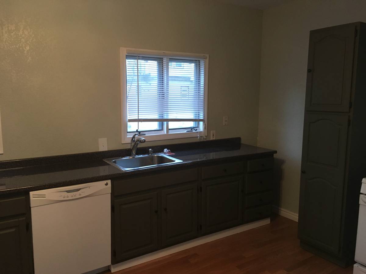 50 Bromfield Rd, Tufts