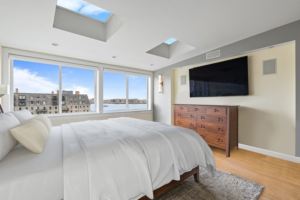 39 Commercial Wharf, Waterfront