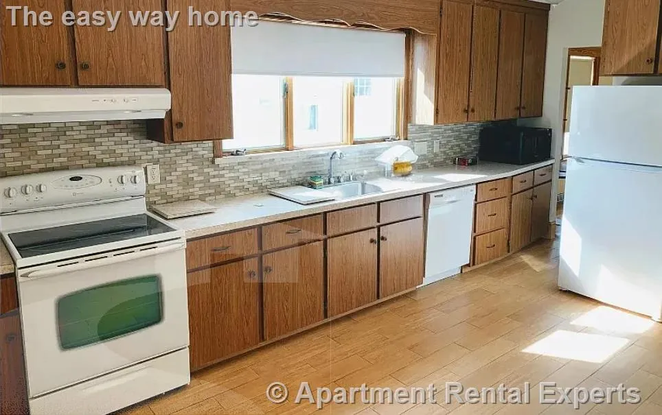 19 Adams St, East Arlington